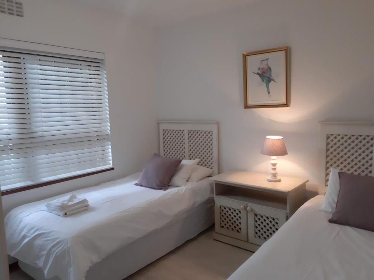 Laguna Grove Holiday Rentals Knysna Ngoại thất bức ảnh